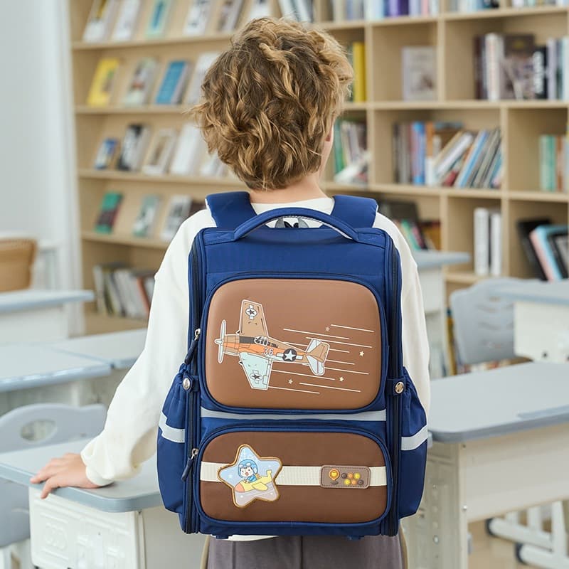 Cross-border primary school students' schoolbags, first, second, third to sixth grade boys' burden-reducing spine-protecting girls' large-capacity backpacks