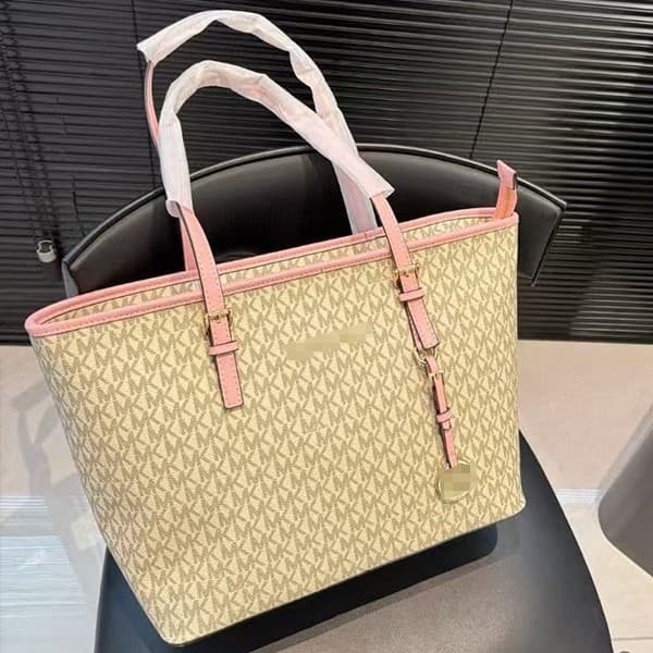 2025 New M, K Family Bags Women's Bags Cross-border Hot Selling Women's Crossbody Bags Shoulder Bags Fashionable and Versatile Tote Bags