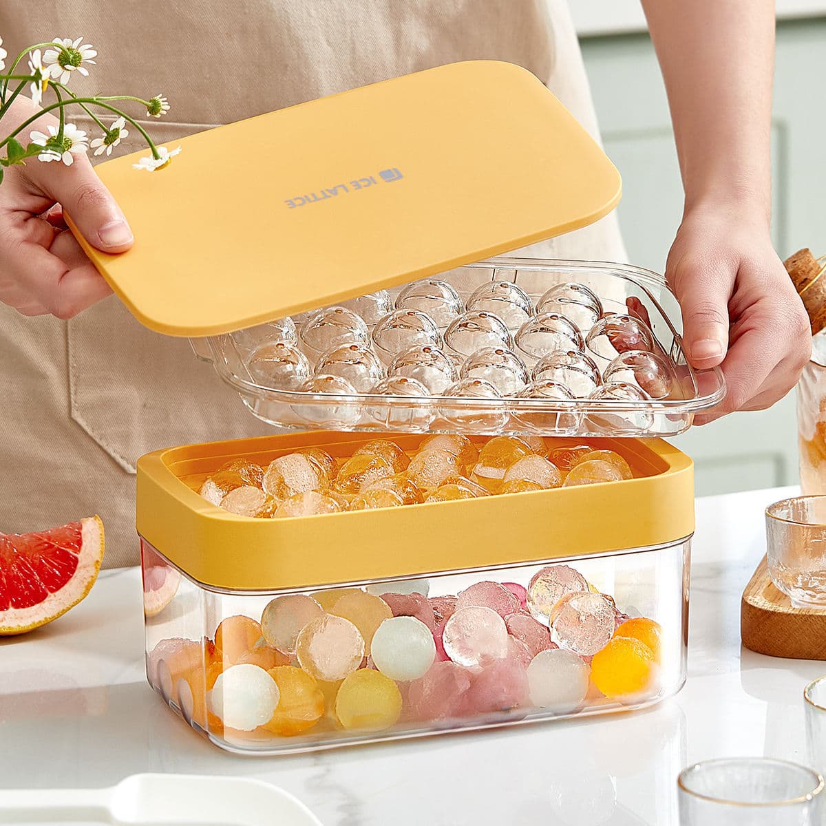 2022 Viral Ice Cube Silicone Round Sphere Ice Tray Household Ice Making Tool Storage Box Refrigerator Ice Ball Mold