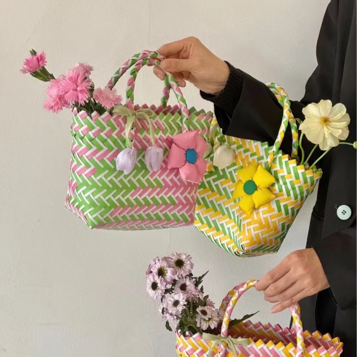 Plastic Woven Flower Dopamine Woven Handbag Children's Day Woven Basket Gift Bag Beach Women's Handbag