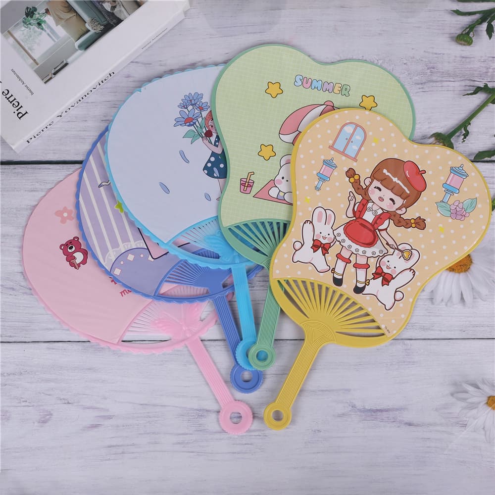 Large Cartoon Round Fan, Plastic Fan, Student Cute Hand Fan, Portable Summer Big Banana Leaf Fan