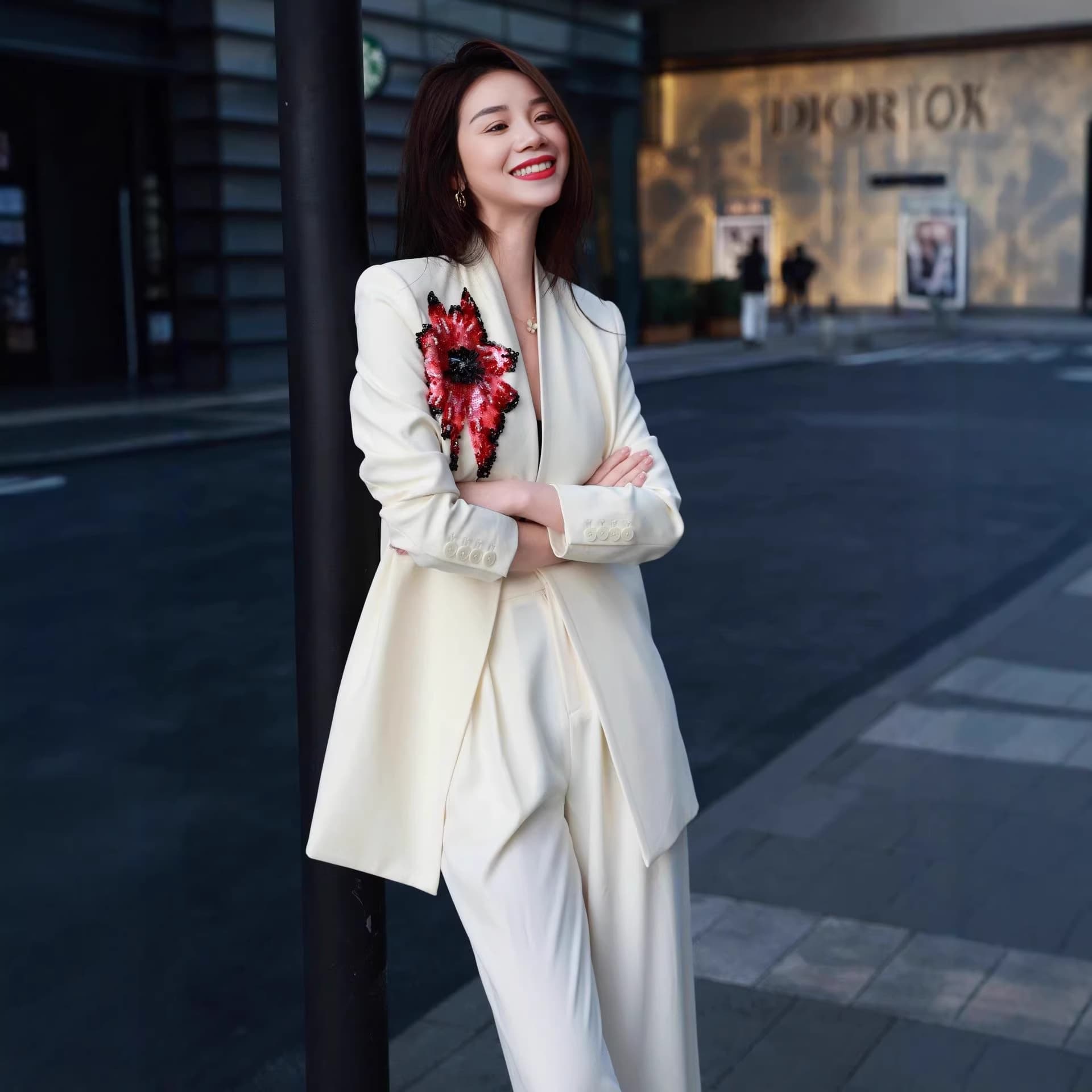 High-End Heavy Beaded Sunflower Tie Blazer + Wide-Leg Pants Suit Set Beaded Blazer Suit Set