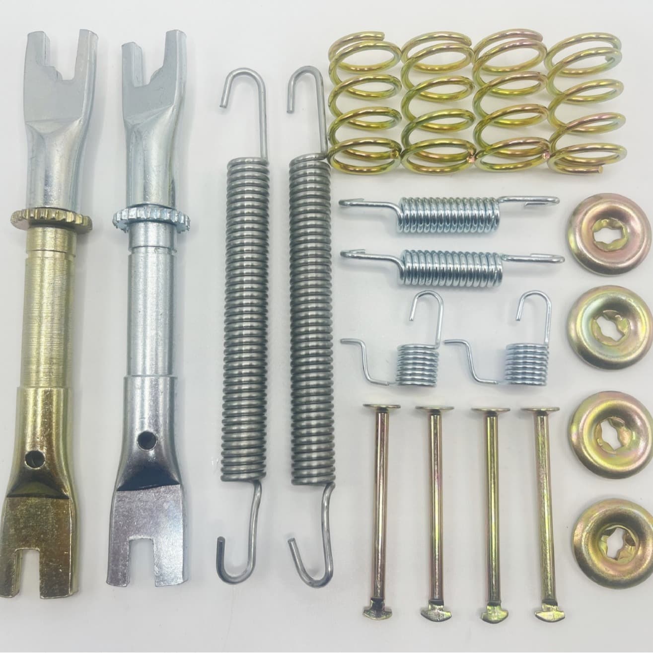 Suitable for Nissan SUNNY brake repair kits. 233-812-027 & 236-812-003