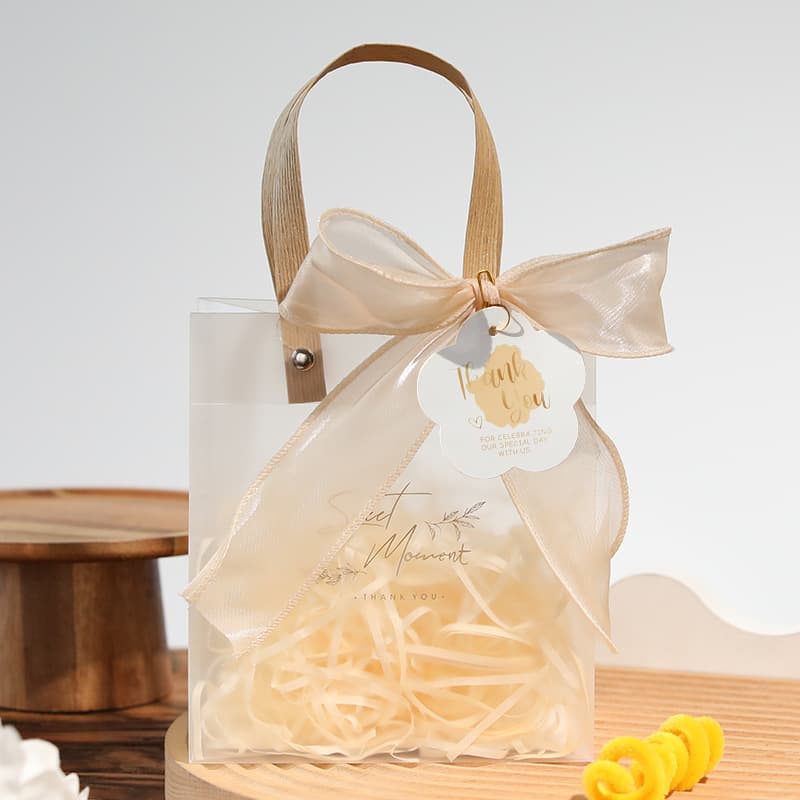Transparent Teacher's Day PP Frosted Gift Bag High-End Small Souvenir Handbag Birthday Packaging Gift Box Wholesale