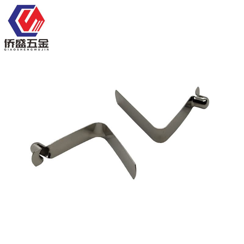 Custom V-shaped shrapnel hollow solid manganese steel stainless steel buckle spring shrapnel surface laser printing LOGO text
