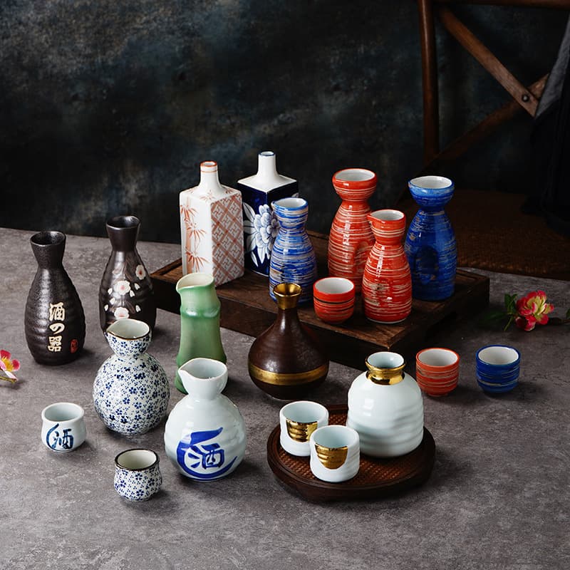 Japanese shochu pot, personalized sake pot, creative sake cup, ceramic wine set, small wine cup, sashimi decoration, dry ice pot