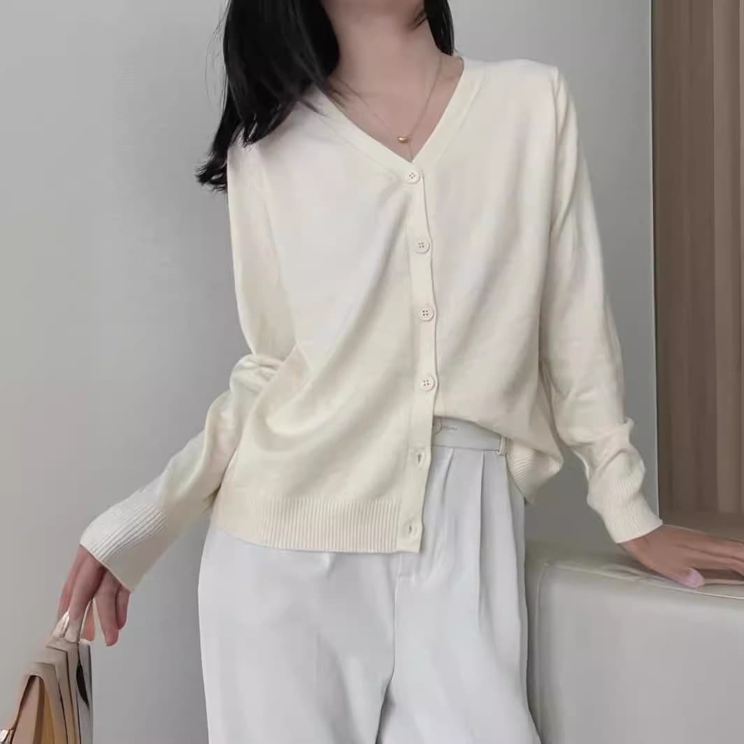 V-Neck Knitted Cardigan Women's Solid Color Sweater Loose-Fit Jacket Autumn/Winter New Style Idle Clothing From China