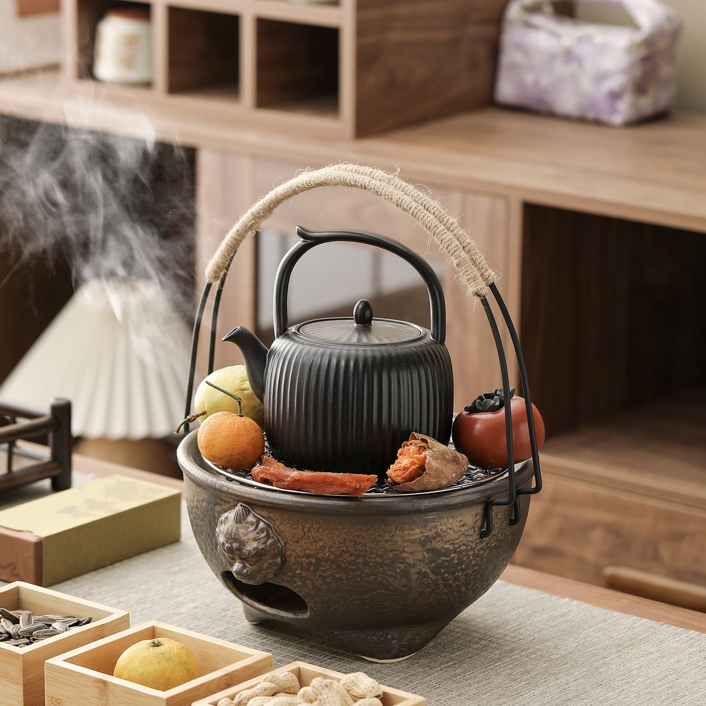 Enclosed Tea Brewing Charcoal Stove for Home and Indoor Use, Small Clay Stove for Outdoor Vintage Charcoal Burning, Barbecue Fire Pit for Sweet Potatoes and Outdoor Tea Roasting