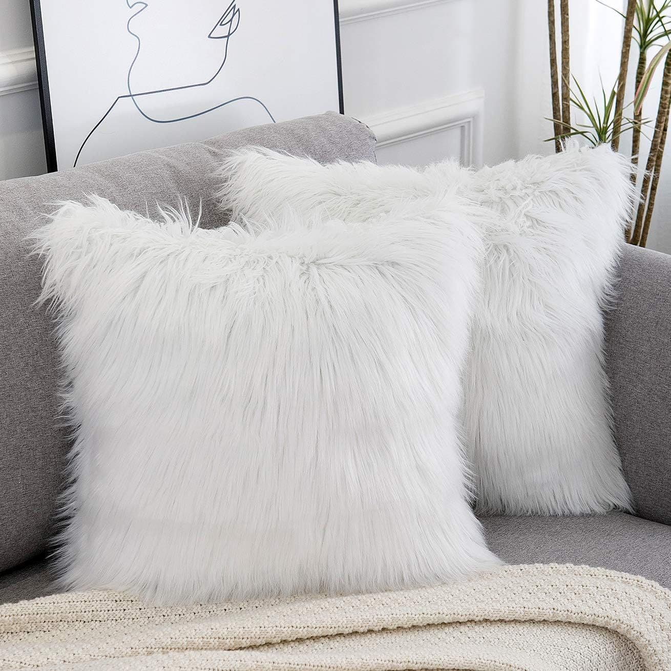 Cross-border hot selling simple long hair imitation beach wool sofa pillow cover plush cushion cover stylish car large cushion