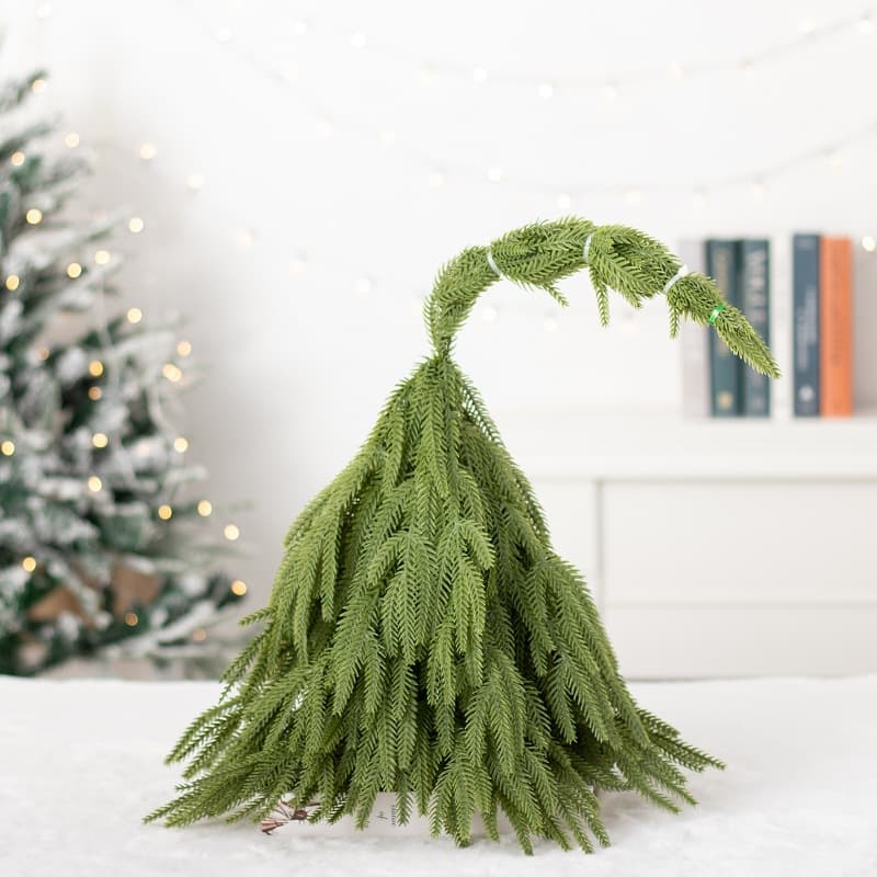 Christmas Tree Leaning Neck Tree Desktop Small Christmas Tree Set Holiday Decoration Ornament Simulation Mini Tree Cross-border
