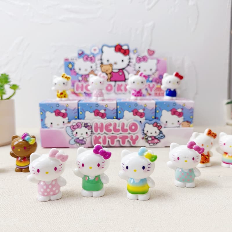 Cartoon three-dimensional standing rainbow Hello Kitty DIY accessories creative cute and cute resin small cute particles blind box figure