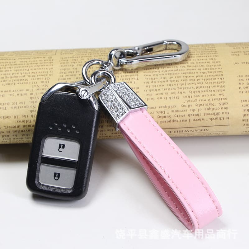 Car Keychain PU Microfiber Leather Key Ring with Rhinestone Crystal Diamond, Men's Waist Hanging Keychain Pendant