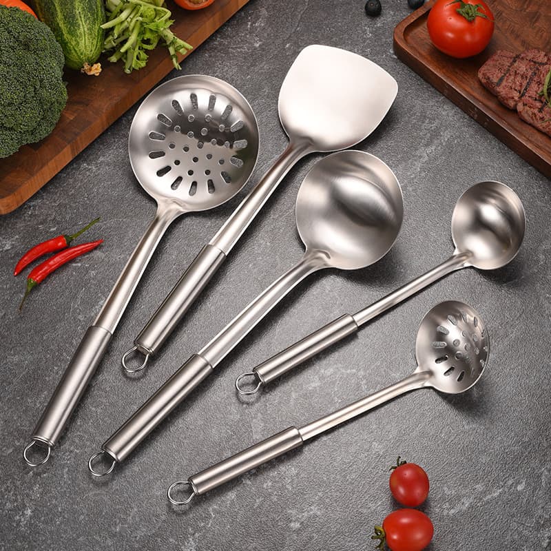 Stainless steel kitchenware spoon and spatula set, thickened non-magnetic pot spatula, cooking spatula, round tube spatula, soup spoon, colander