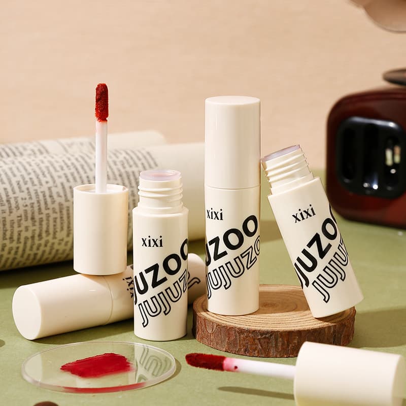 Makeup Xixi Mousse Smooth Color Lip Mud Velvet Matte Finish Enhances Complexion and Brightens Lips