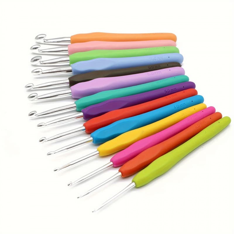 14pcs Ergonomic Crochet Hook Set Soft Grip Aluminum Needles