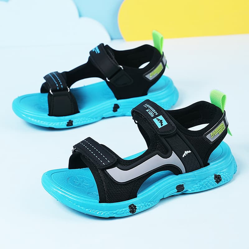 2026 New Children's Beach Shoes Kids Sandals Soft Sole Non-Slip Toddler Boys Primary School Summer