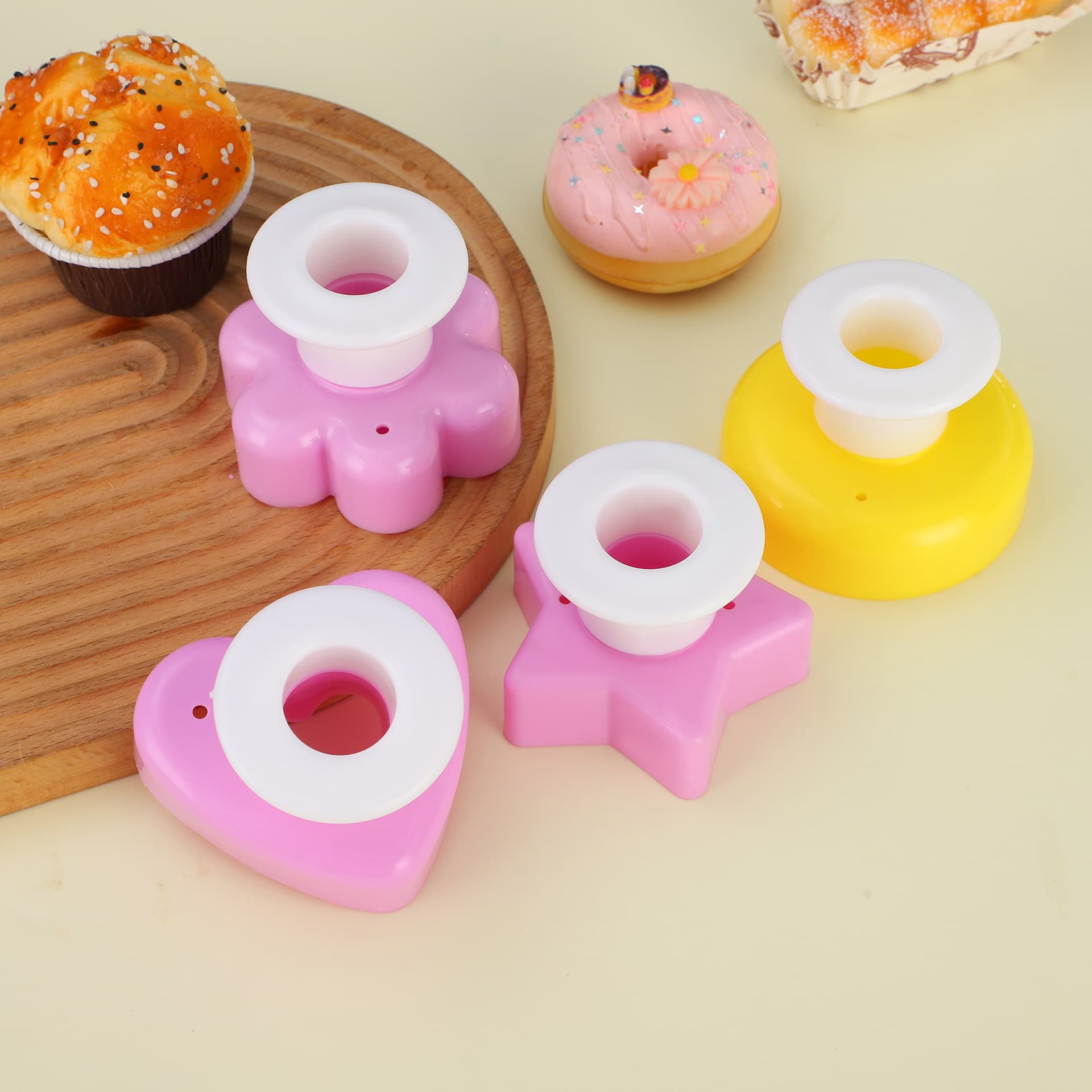 Factory Direct Cross-border Donut Mold Home Hollow Cake Bread Heart Press Mold Printing Baking Tool