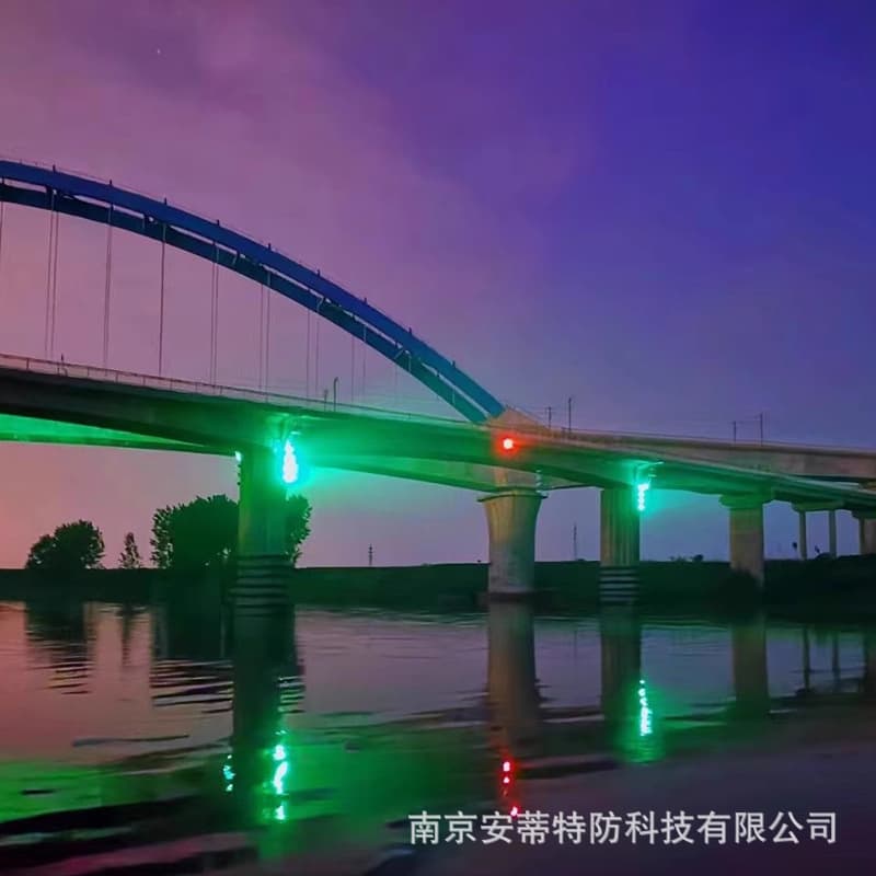 Customized bridge and culvert lights, bridge pillar lights, river channel renovation projects, bridge anti-collision warning lights, bridge and inland river fixed lighting.