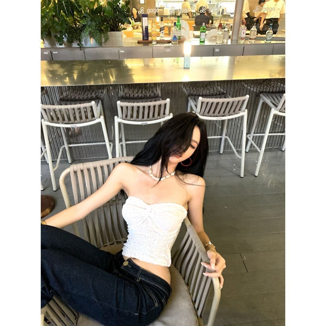 Short Lace Twist Corset Top for Women, New Summer Design, Chic and Age-Defying Wrap Backless Top