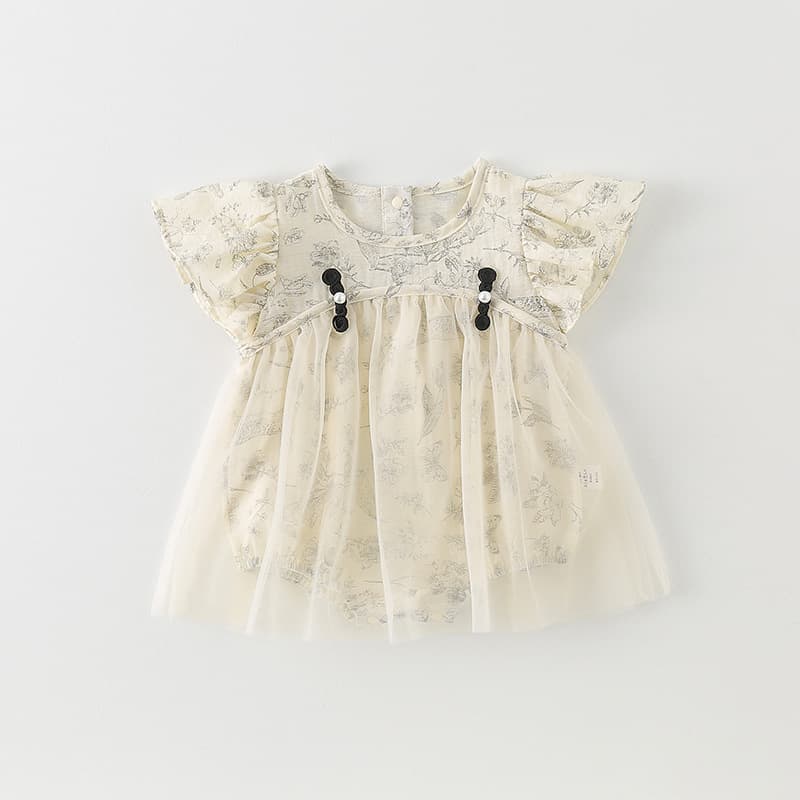 Baby clothes for summer baby girl, stylish flying sleeve jumpsuit, full moon, hundred days, cute and super cute outdoor crawling clothes