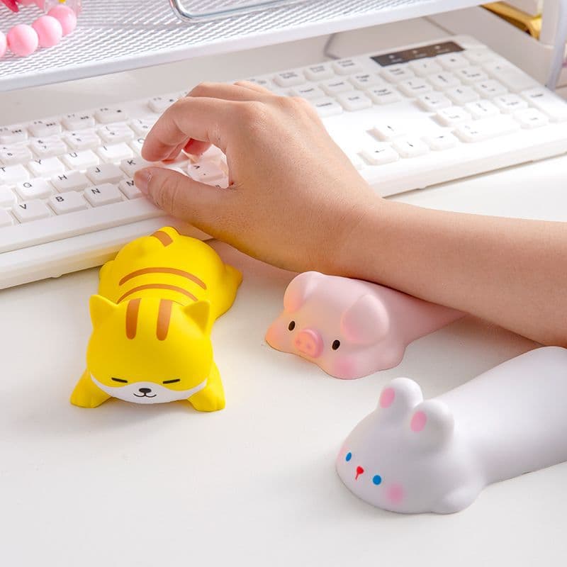 Stress Relief Mouse Pad Women's Office Ergonomics Wrist Support Cute Cartoon Design Keyboard Hand Rest Pillow