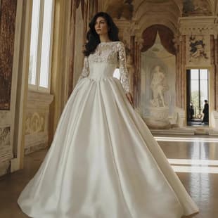French Satin Wedding Dress Vintage Long Sleeve New Bride Main Gown High Quality Satin Small Train Slim Fit Button Detail