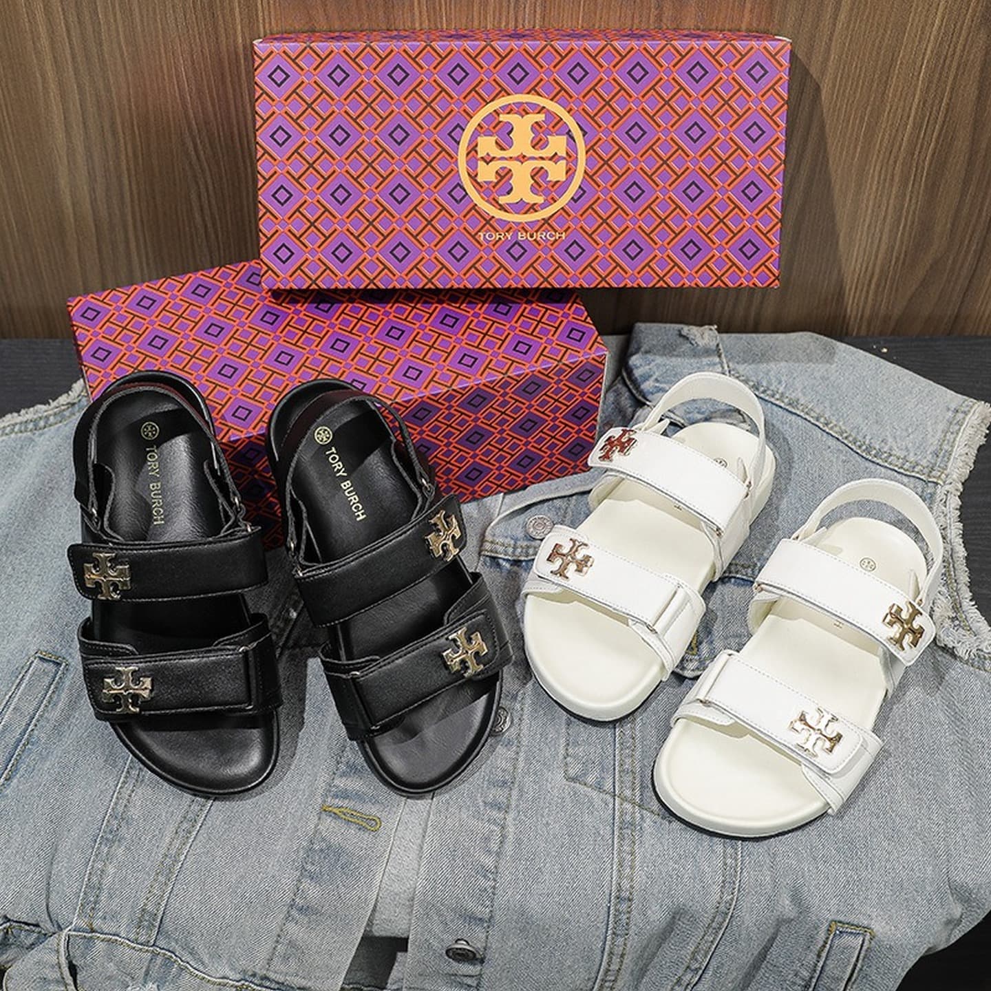 2025 Summer New Open-Toe Round-Toe Fashion Buckle Flat Beach Sandals Platform Thick Sole Casual Roman Women's Shoes
