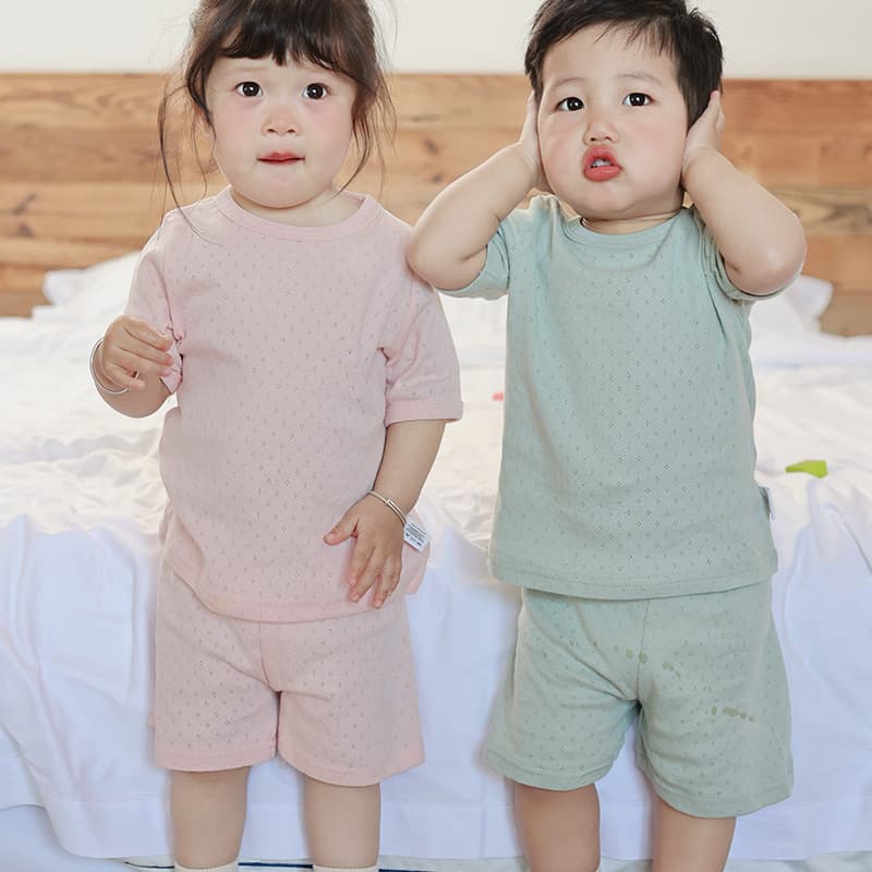 2026 Summer Thin Children's Homewear Baby Pajamas Pure Cotton Class A Simple Solid Color Air Conditioning Pajamas for Girls