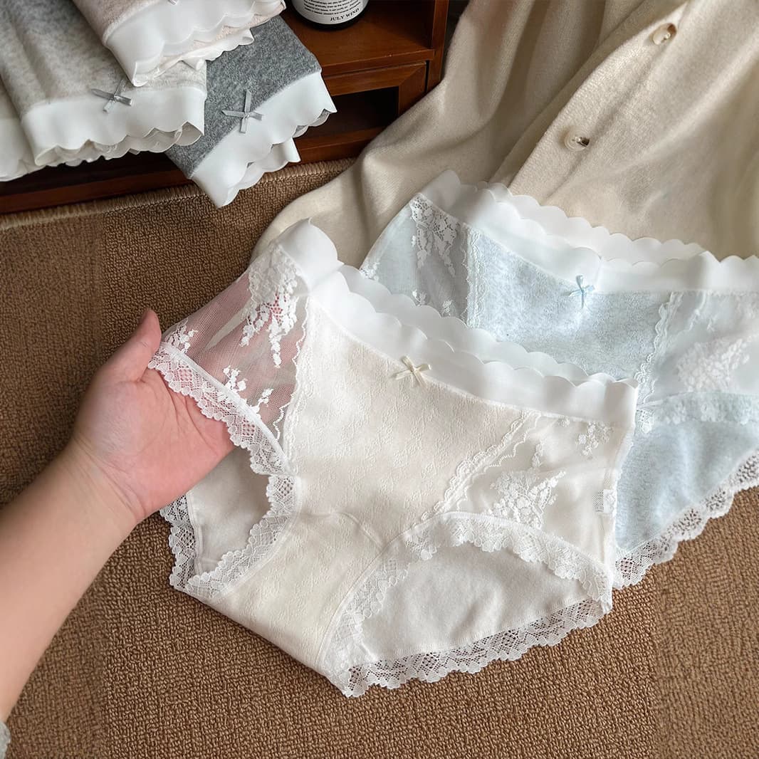7A Xinjiang Long-Staple Cotton Women's Pure Cotton Underwear Lace Panties Mid-Waist Mesh Seamless Sweet Triangle Panties