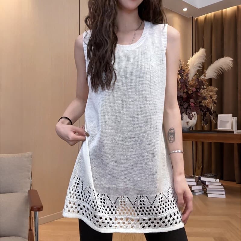 2026 Spring/Summer New French Casual Loose Hollow Knit Sweater Vest Sleeveless Top Versatile Women's Blouse