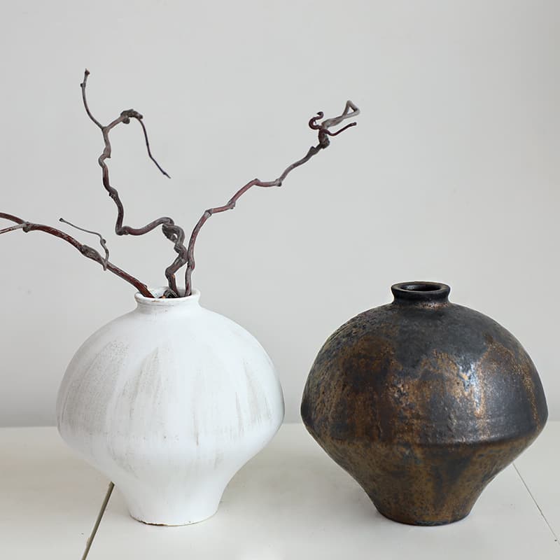 Japanese Wabi-Sabi Style Handmade Vase Jingdezhen Ceramic Tea Space Flower Arrangement Ornament Tea Utensil Source Factory