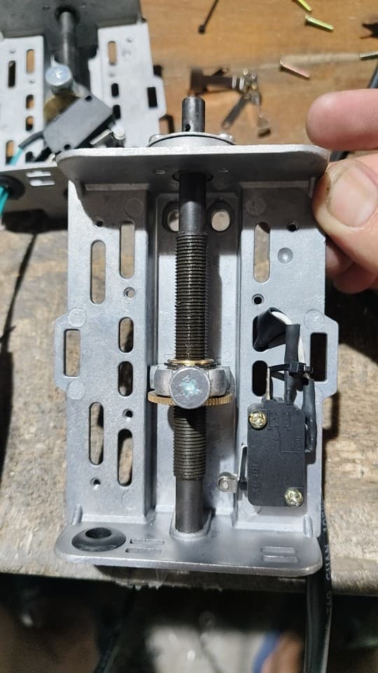 Roller shutter door external motor limit switch positioning nut adjustment cap, rolling shutter door machine travel switch adjustment smart