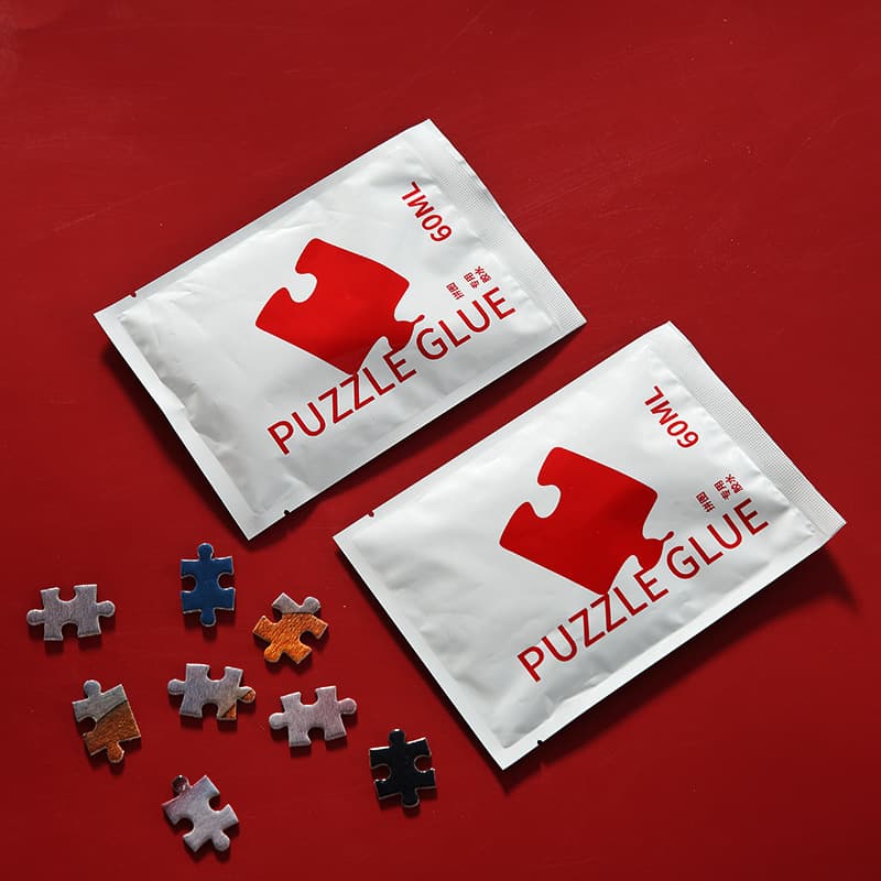 Puzzle glue 60ml safety bag transparent PVA glue 60g with scraper special glue for brightening and fixing puzzles