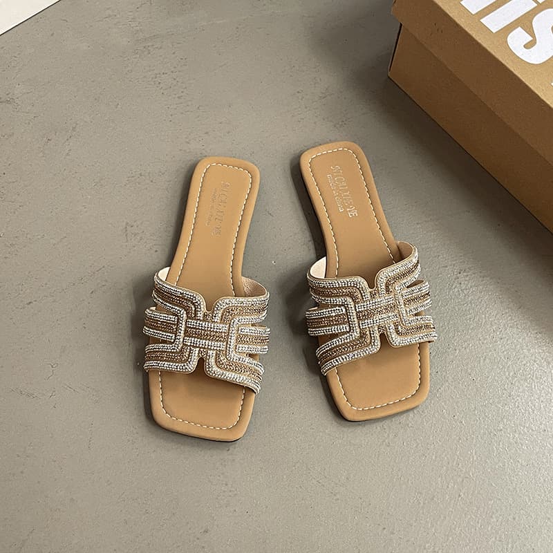 Crystal Rhinestone Women's Flat Sandals for Spring Summer, Fashionable Versatile Fairy Style One-Strap Beach Slippers Trendy