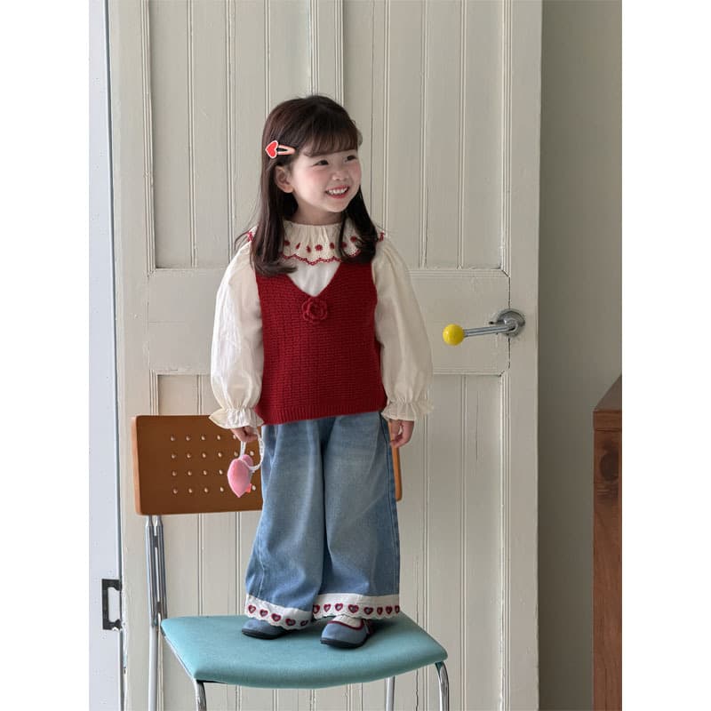 Girls' Outfit Spring and Autumn New Children's Korean Style Fashionable Casual Three-Piece Set Baby Girl Trendy Sweet Sweater Set