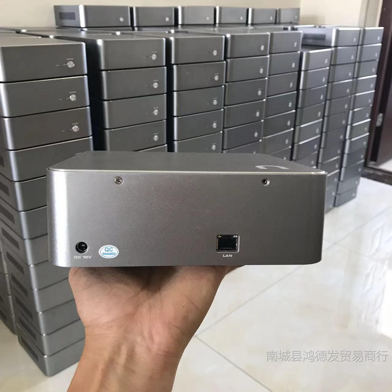 X86 cloud terminal quad-core 1900j mini host box for revenue storage server file Synology NAS