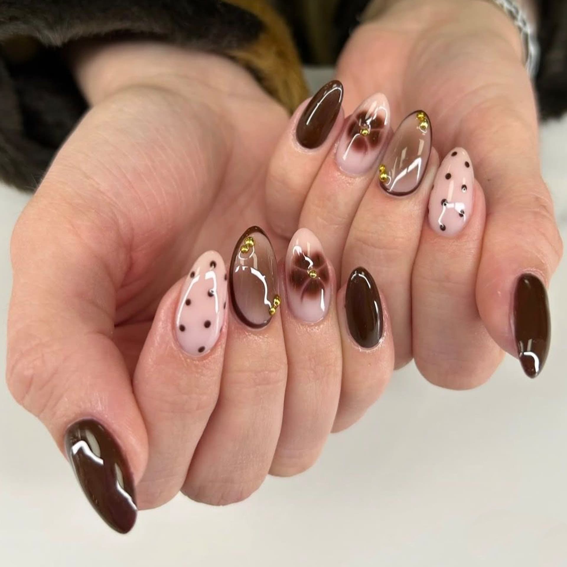 Lefan Nail Art Polka Dot Floral French Wearable Nails Autumn/Winter Caramel Glitter Almond False Nails Press-On Nail Tips