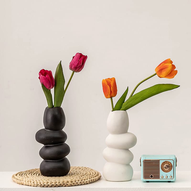 Creative Pebble Ceramic Vase for Home Living Room Flower Arrangement, Artistic Tulip Dried Flower Hydroponic Decorative Ornament