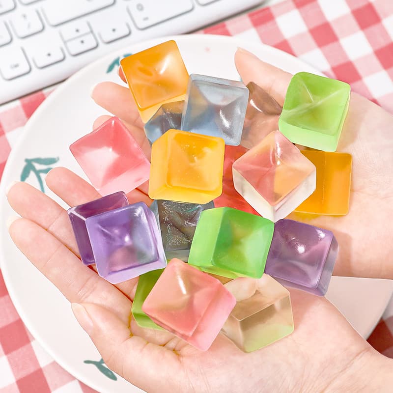 Ice Cube Squeeze Toy Stress Relief Gift for Children Creative Squeeze Toy Soft Elastic Stress Ball