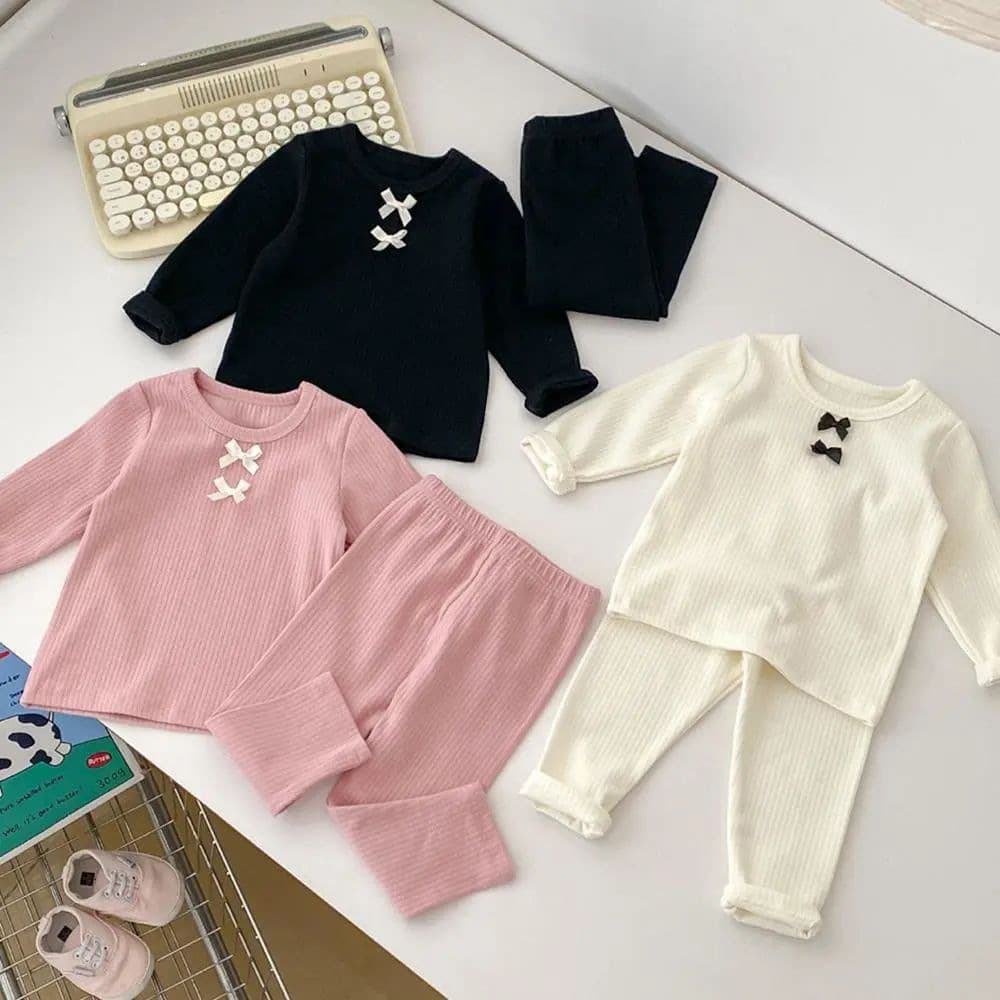 Sweet Baby Homewear Set for Fall/Winter, Bowknot Stylish Doll Top with Pants, 2-Piece Girls' Pajama Set