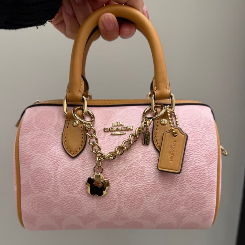 Koujia Aolai New Style Pink Monogram Underarm Bag for Women, Crossbody Bag, Fashionable Shoulder Handbag, Niche Design Bag