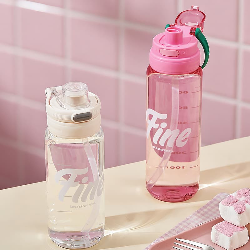 2026 New Student Plastic Cup Portable Handle Sports Tumbler Simple Anti-Drop Straw Cup Space Cup