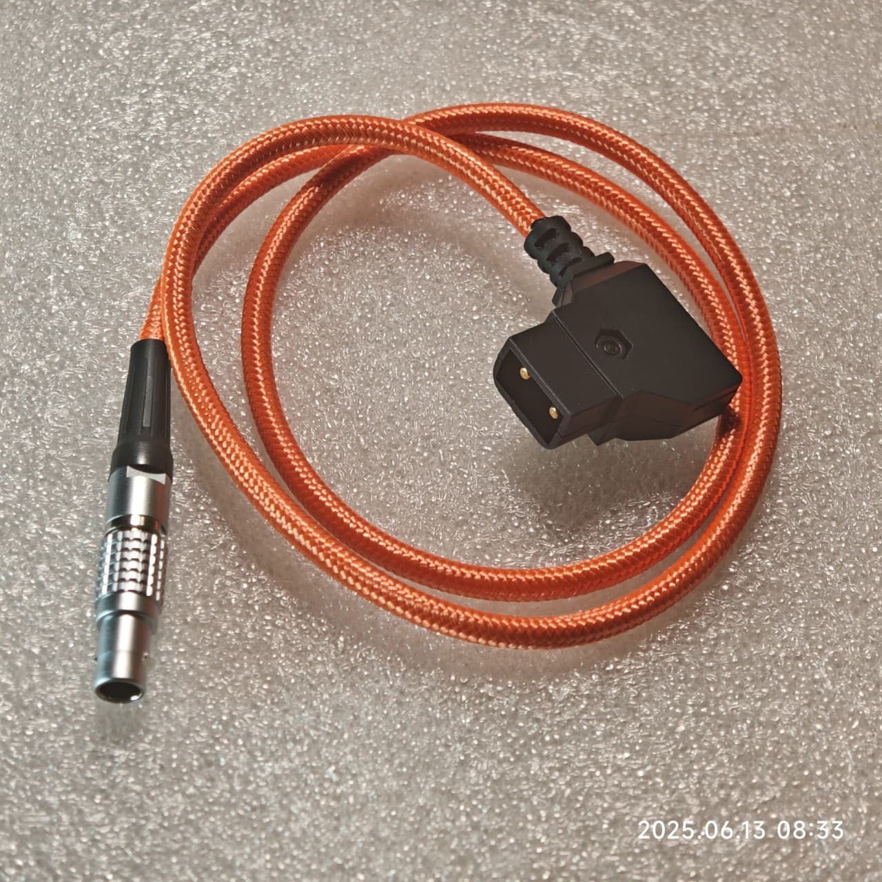 Mujin D-TAP to 2-pin male Blackmagic PYXIS VKool image transmission crystal Teradek power cable