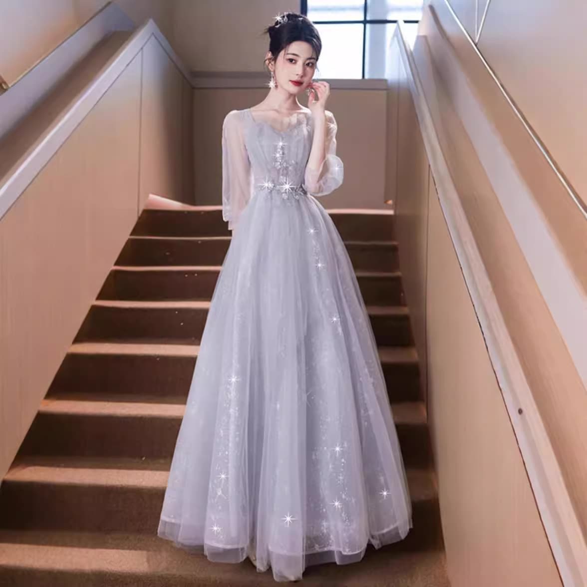 Evening Gown Banquet Light Luxury Unique Host Elegant Long Sleeve Tulle Dress Student Art Exam Gown