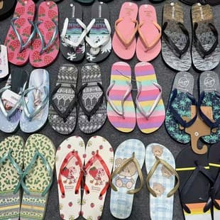 Beach Slippers Men Flip Flops Couple Beach Shoes Stock Black People Leftover Mixed Wholesale Fuzhou Shoes Foreign Africa