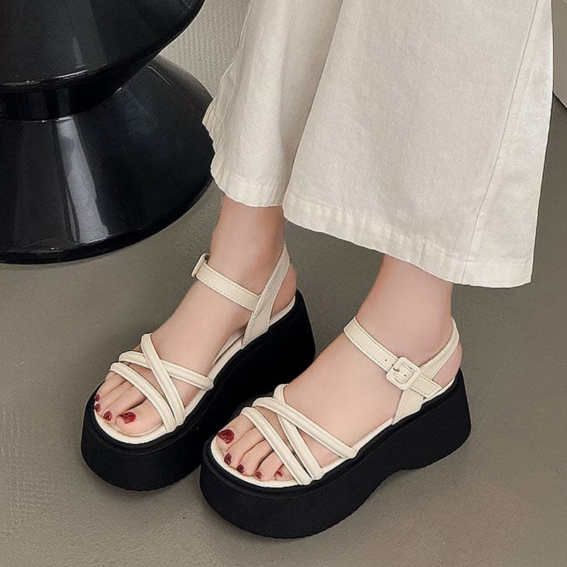 Chic Women's Sandals 2026 Summer New Thick Sole Heightening Fashionable Versatile Dress Match Roman Beach Sandals
