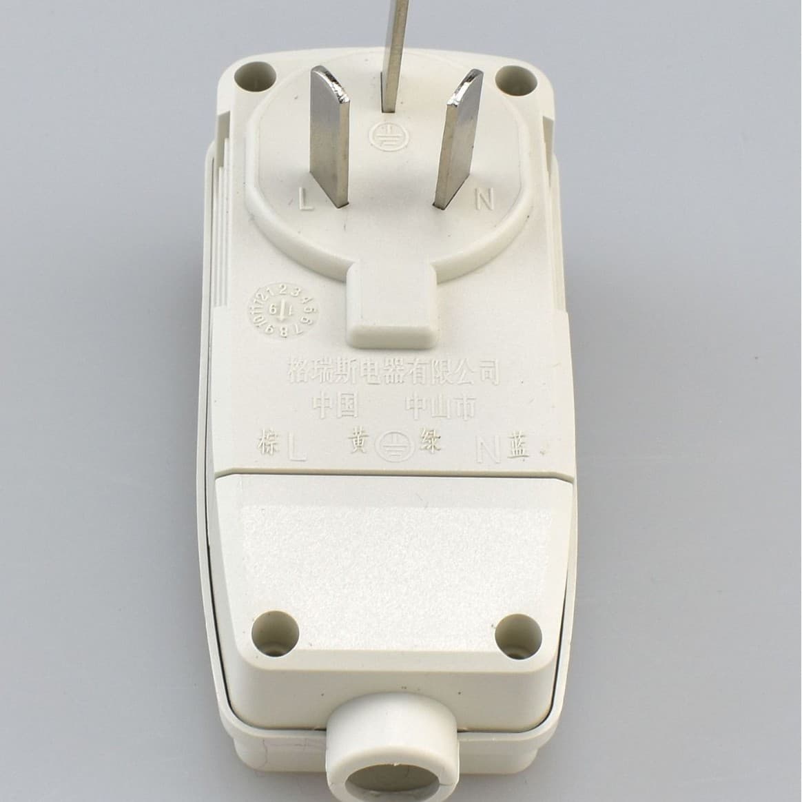 Universal Leakage Protection Plug 10A/16A Anti-Leakage Protector Socket Wiring Leakage Protection for Air Conditioner Water Heater