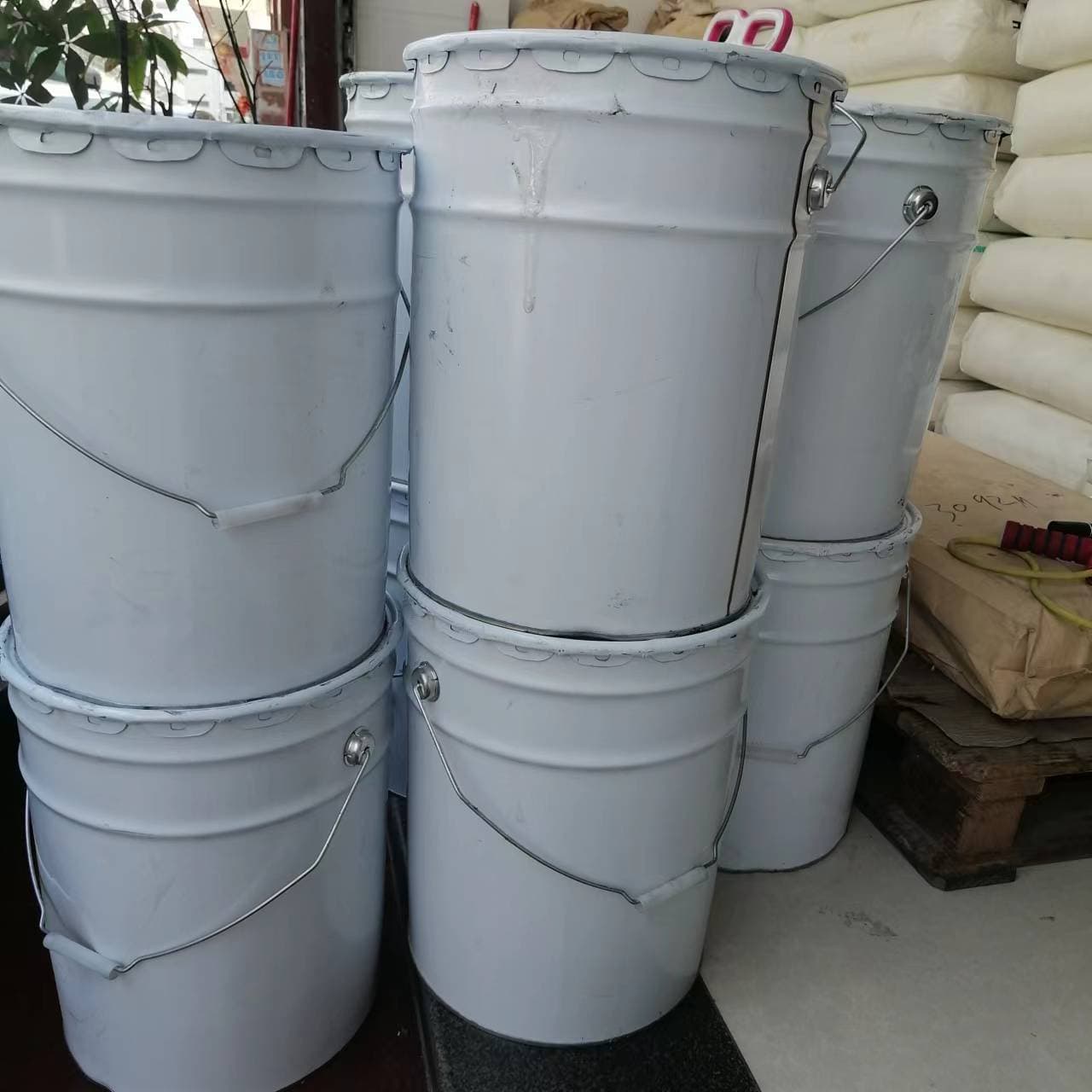 Liquid Chlorinated Rubber Plastic Modification 20,000 Molecular Weight Footwear Toughening Flame Retardant Products Good Fluidity