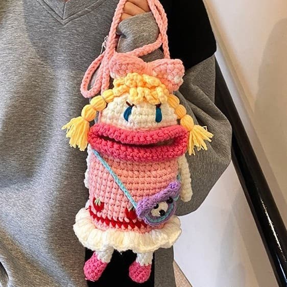 New cute handmade crochet bag cartoon big mouth girl girl doll woolen bag finished woven ladies crossbody bag