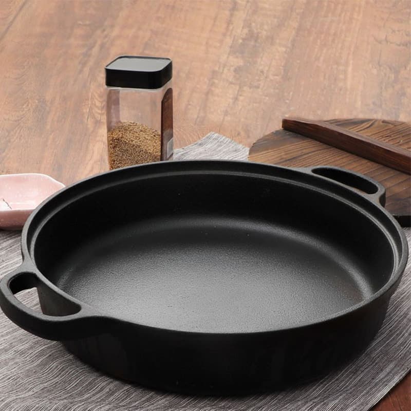 Cast Iron Frying Pan, Thickened Cast Iron Flat Pan, Iron Pan, Compatible with Induction Cooktop and Gas Stove, Traditional Household Non-Stick Pan